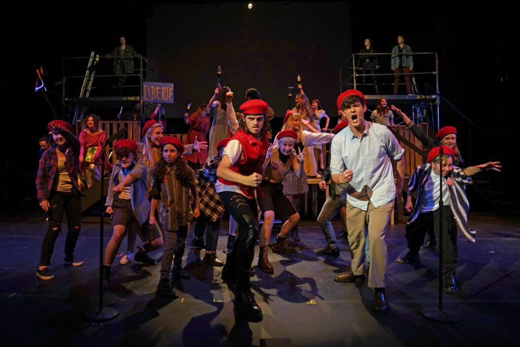 Read more about the article YAE’s “Les Miserables” A Stunner